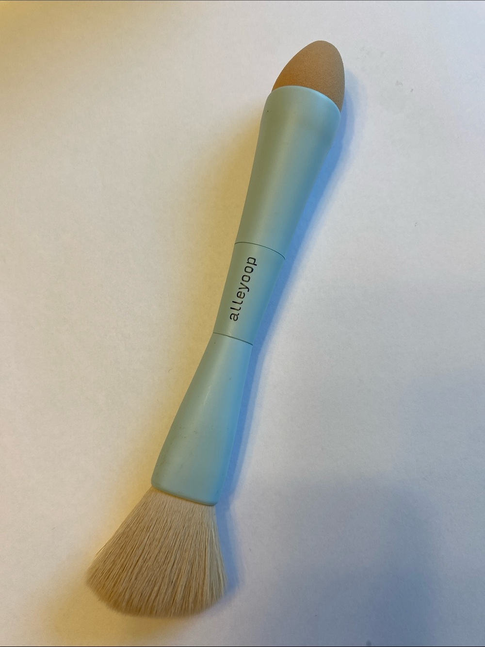 Alleyoop Multi-Tasker 4-in-1 Makeup Brush